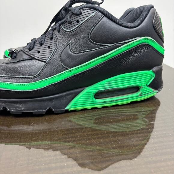 Nike Undefeated Air Max 90 Black Green Sneakers Shoes Men\'s 13 CJ7197-004